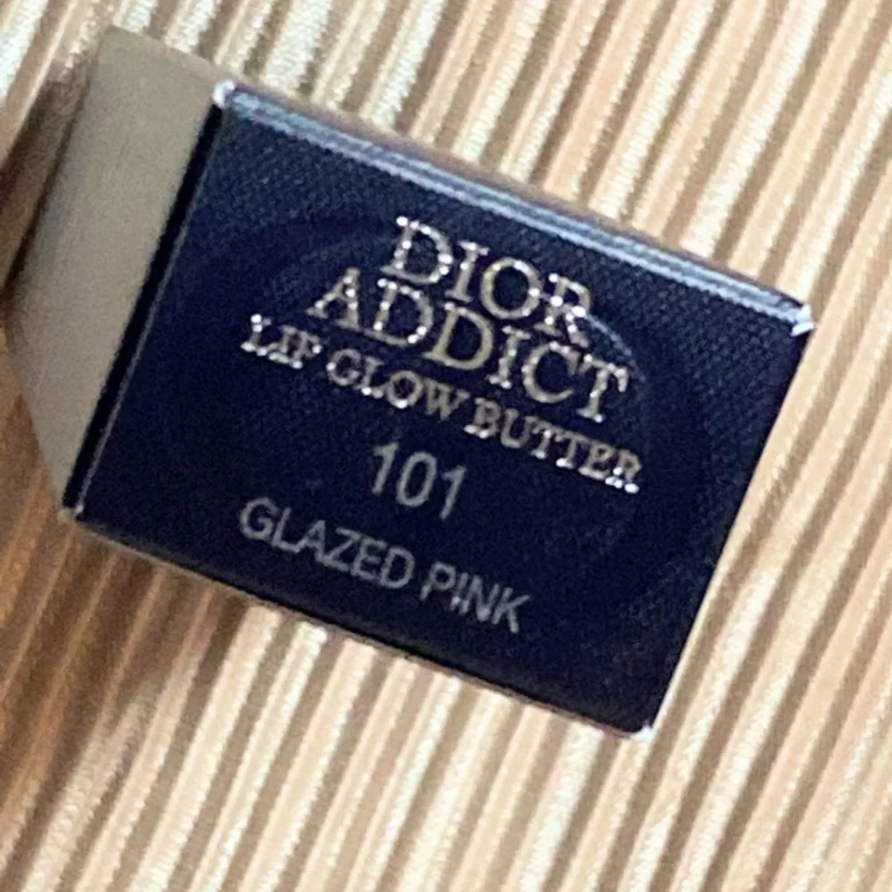 Dior Addict Lip Glow Butter Lip Gloss 101 Glazed Pink full size 10ml